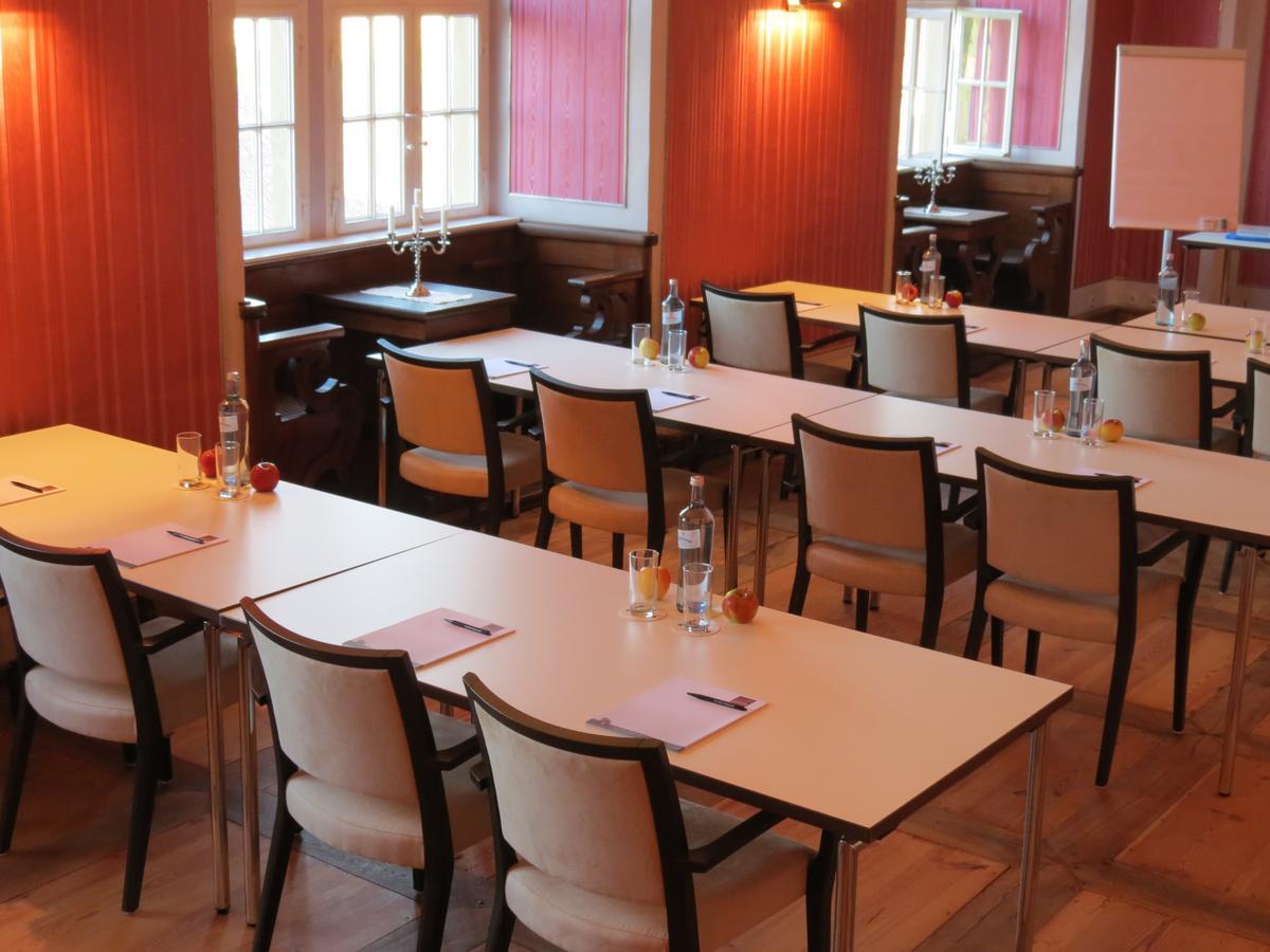 Hotel Kloster-Gasthof Speinshart เอเชนบาคอินแดร์โอเบอร์พฟัลซ์ ภายนอก รูปภาพ